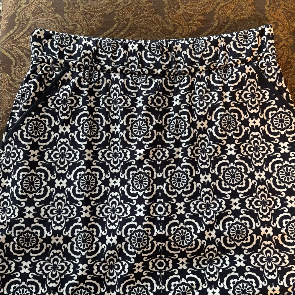 Talbots Black and White Floral Print Skirt